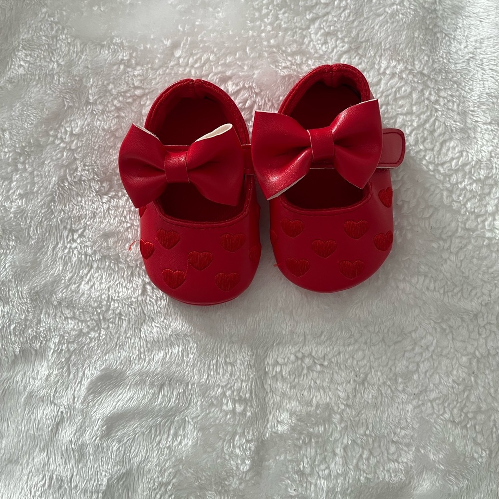 Adorable Red Bow Baby Shoes
